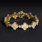 13mm Moissanite Iconic Clover Bracelet - Image 2